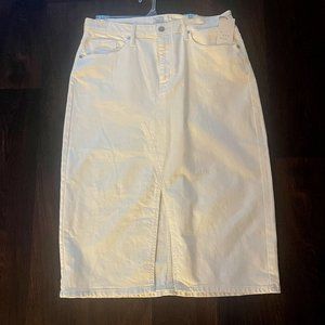 New with Tags TARGET A NEW DAY DENIM SKIRT OFF WHITE SIZE 14 long, front slit